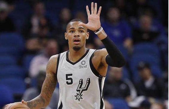 线外的果断 线外的果断