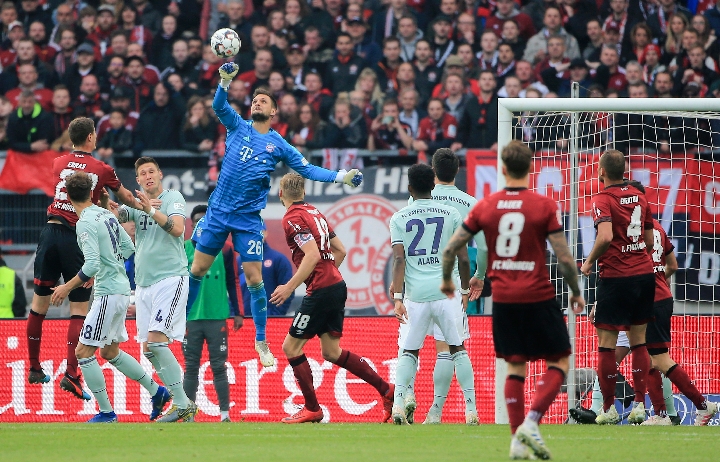 英超第34輪利物浦4-3熱刺 若塔上演絕殺！利物浦四連勝強勢衝擊前四！.