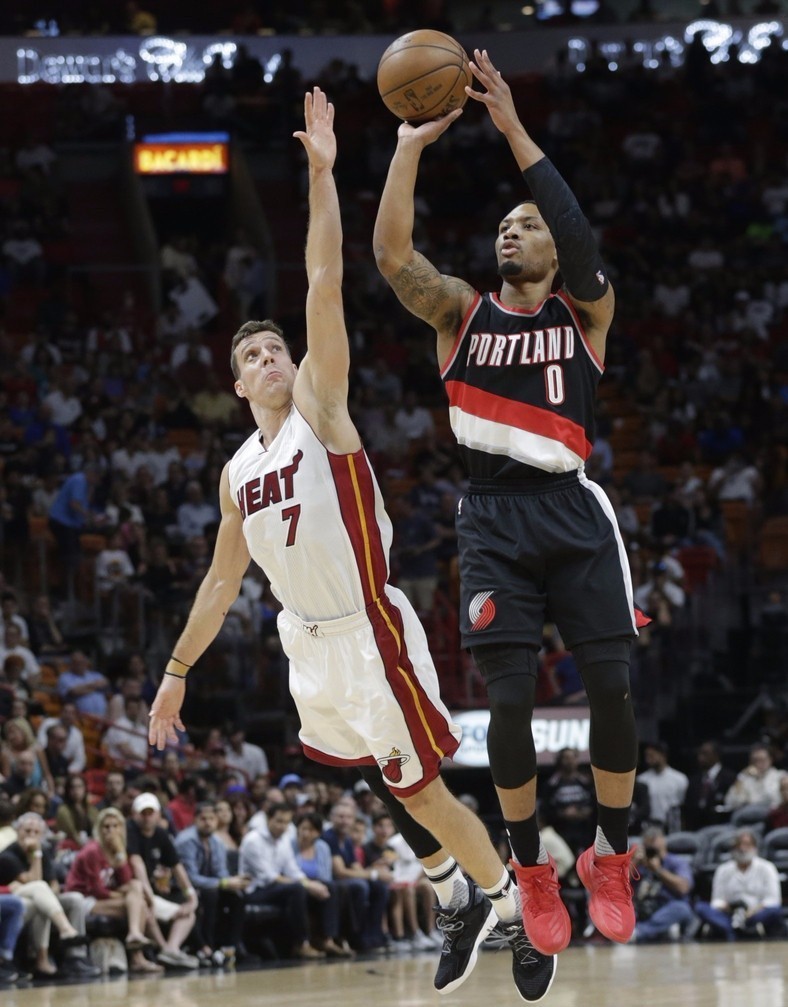 这两位年轻 这两位年轻