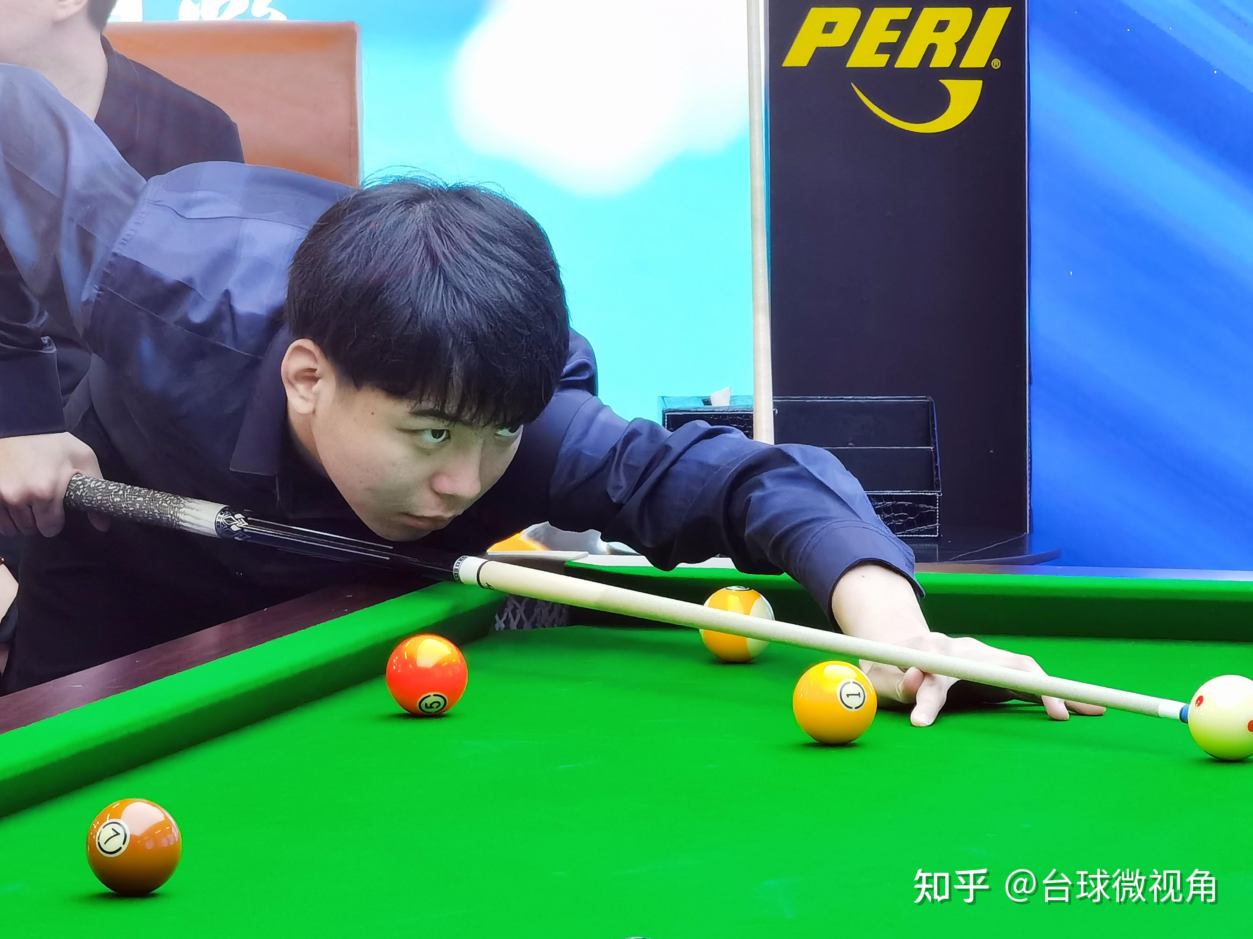 的形象和坚 的形象和坚