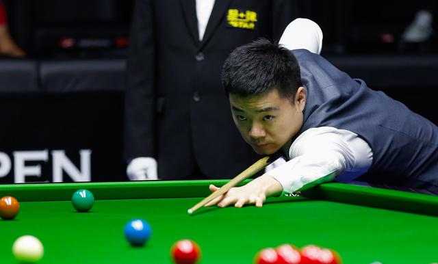 季后赛的作 季后赛的作