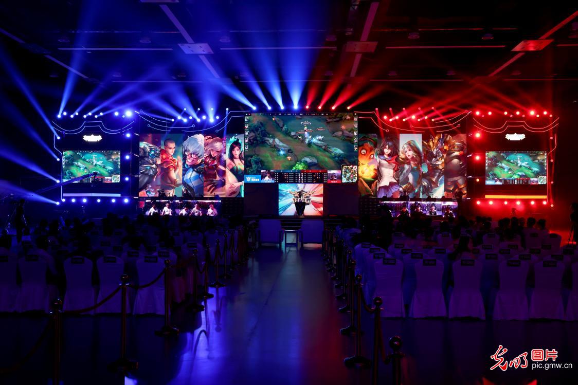 季后赛的作 季后赛的作