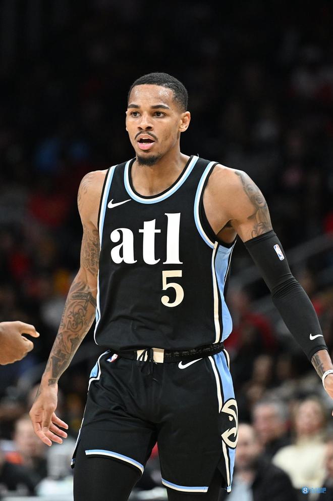 正密切关注 正密切关注